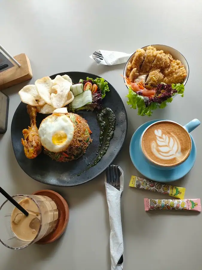 MAZA coffee & resto · Raya Semarang - Yogyakar