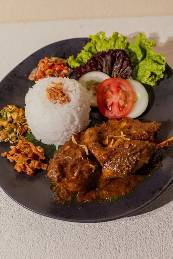 MAZA coffee & resto · Raya Semarang - Yogyakar — foto 4