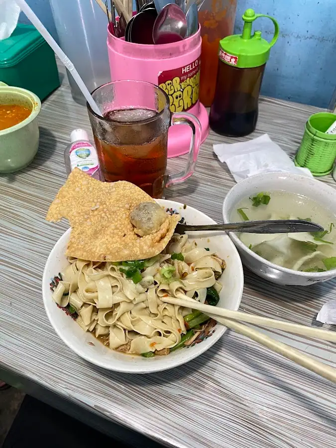 Mie Ayam & Kwetiau Spesial Pak Mus — foto 4