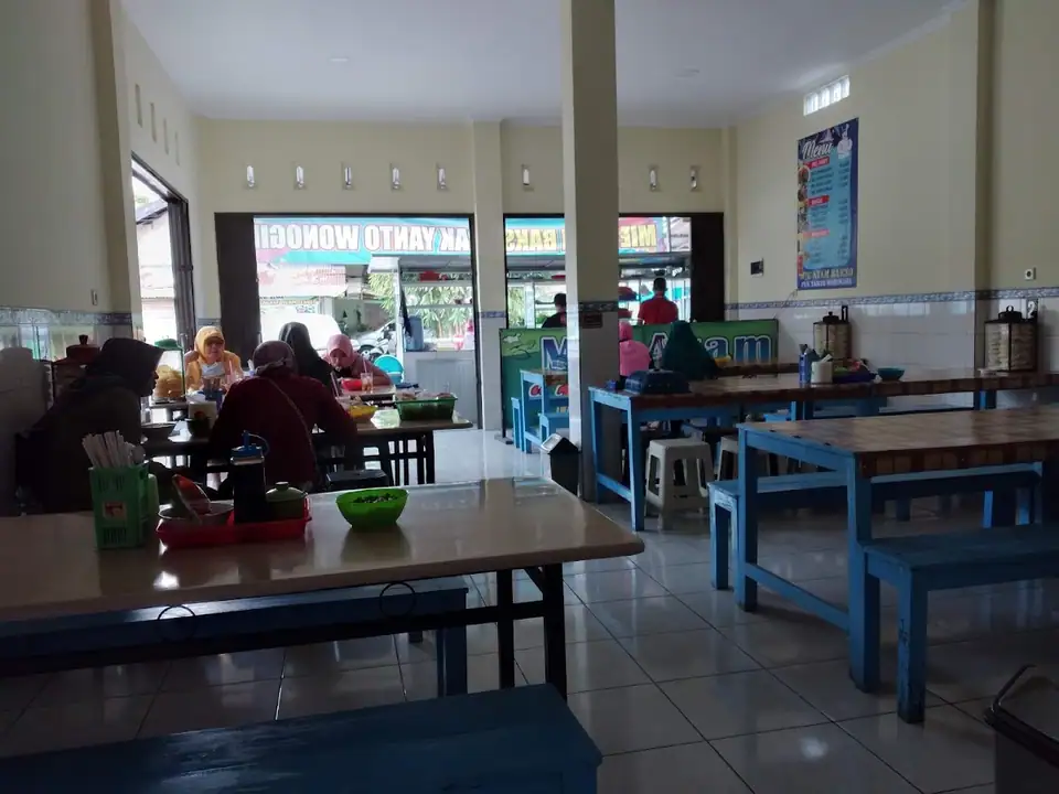 Mie Ayam Pak.Yanto — foto 4