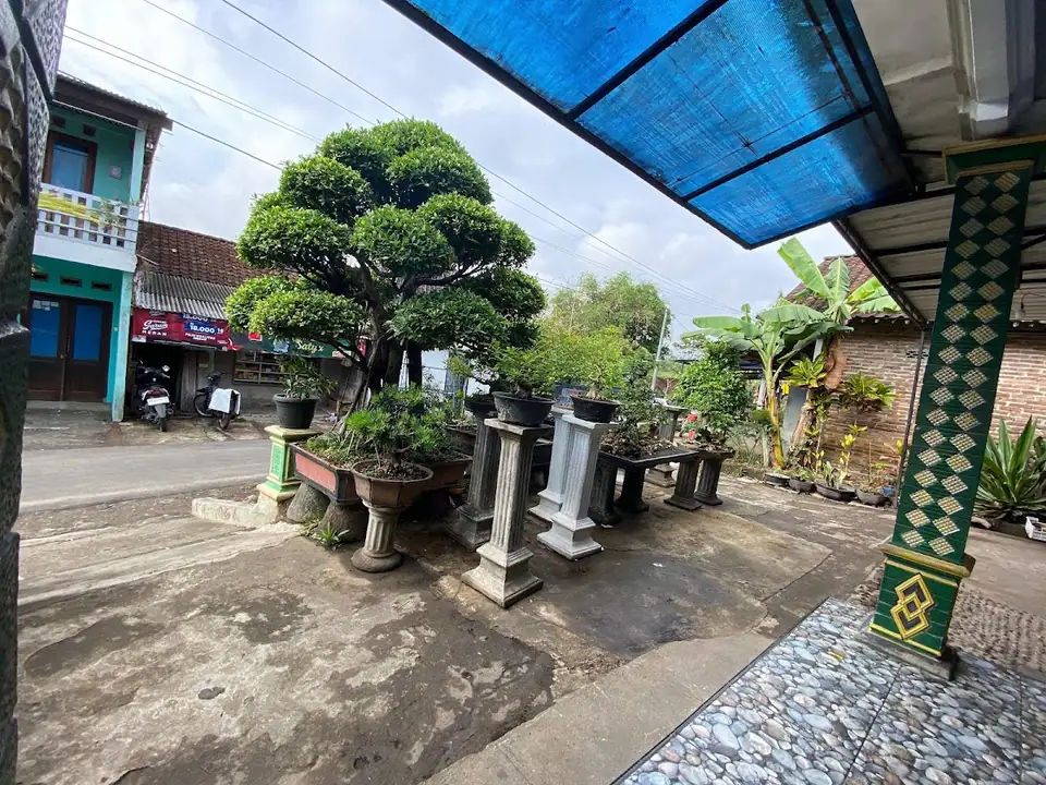 Garasi Kumbawali Coffee and Eatery Magelang · Paingan — foto 4
