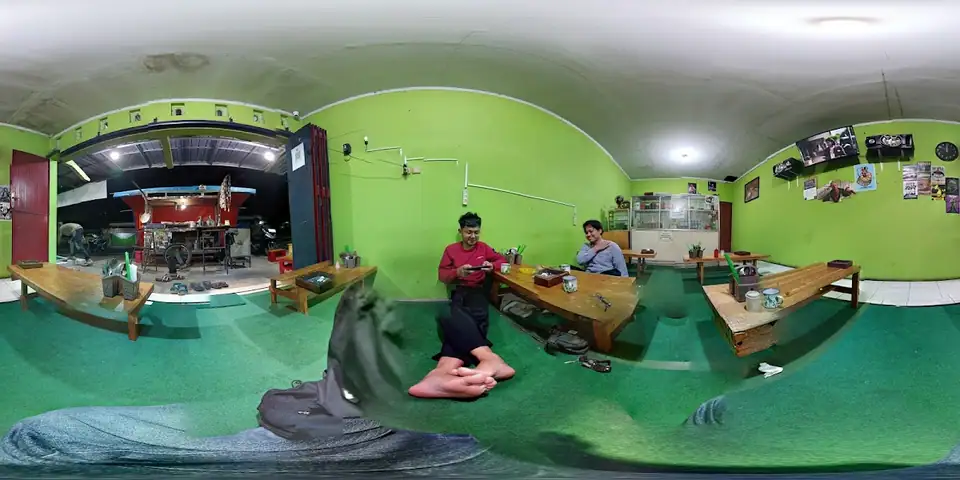 ANGKRINGAN PERTELON BALAP — foto 5