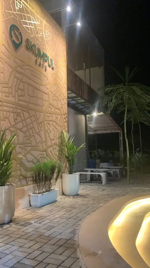 Skumpul Cafe — foto 3