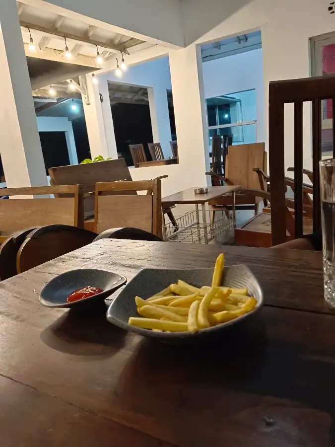Omah Sastra Creative Space & Coffee — foto 5
