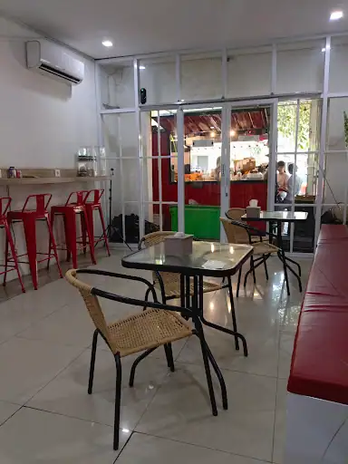 Zona Waktu Borobudur | Co Working Coffee & Eatery — foto 3