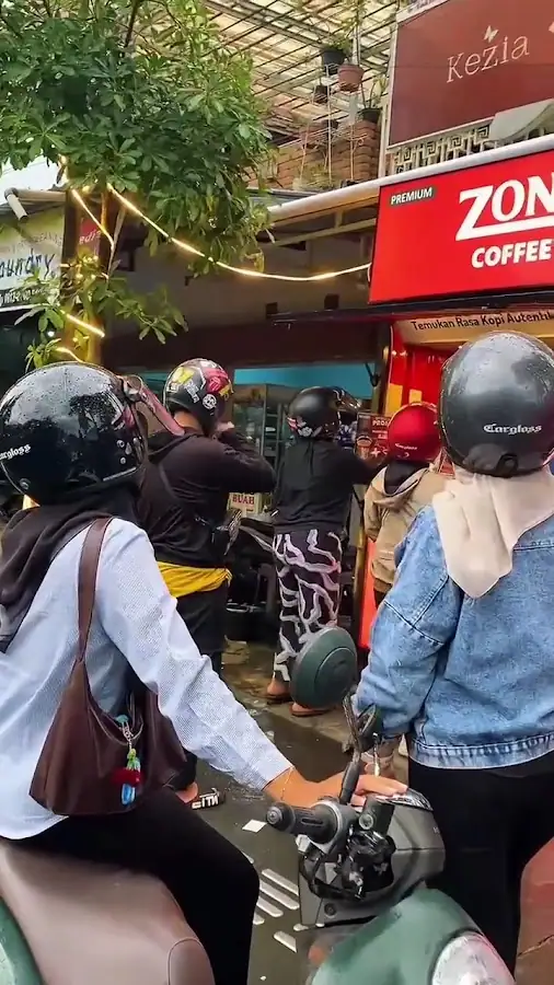 Zona Waktu Borobudur | Co Working Coffee & Eatery — foto 4