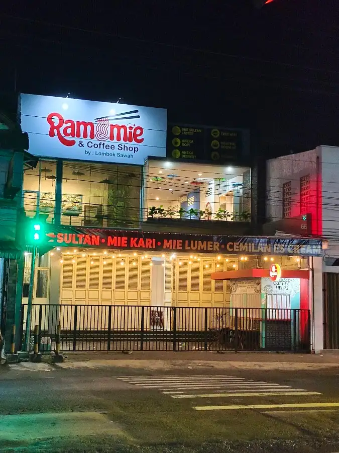 Rame Mie and Coffee Shop — foto 2