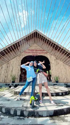 BOROBUDUR Skuter